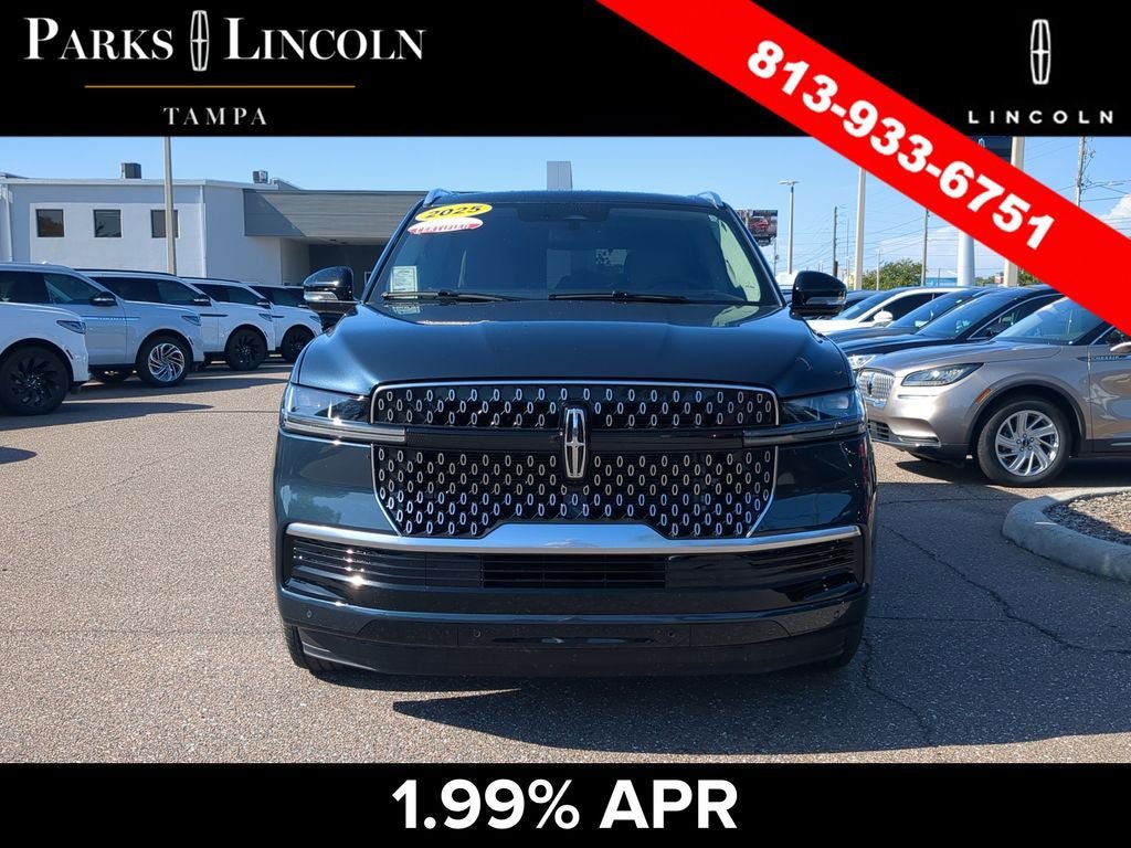 Certified 2025 Lincoln Navigator Reserve AWD/4WD image 2