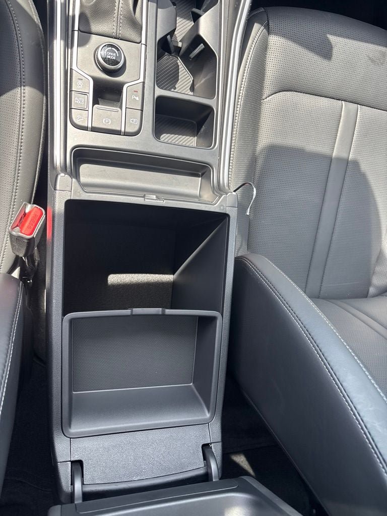 Used 2025 Kia Sorento S w/ Panoramic Sunroof Package FWD image 19