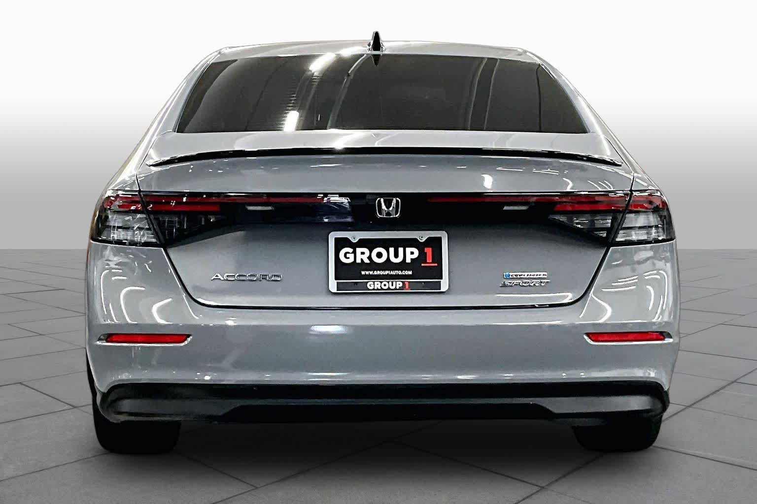 Used 2023 Honda Accord Sport image 4