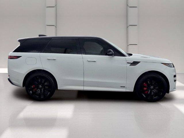 Used 2025 Land Rover Range Rover Sport Autobiography AWD/4WD image 6