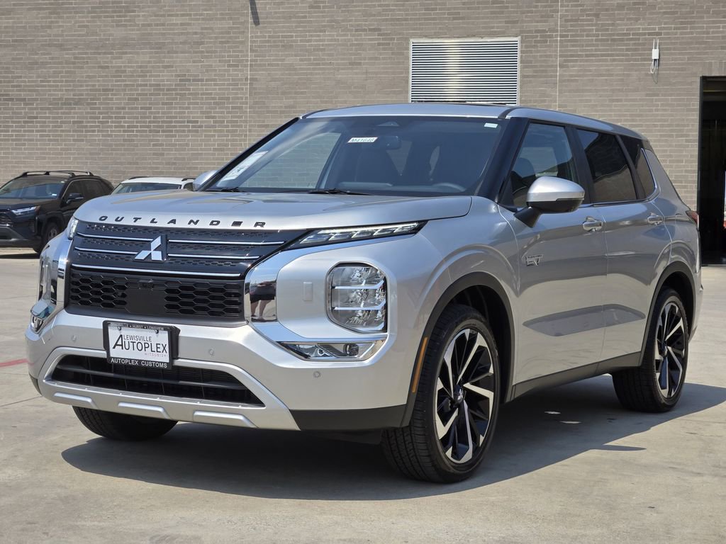 New 2025 Mitsubishi Outlander SE image 2