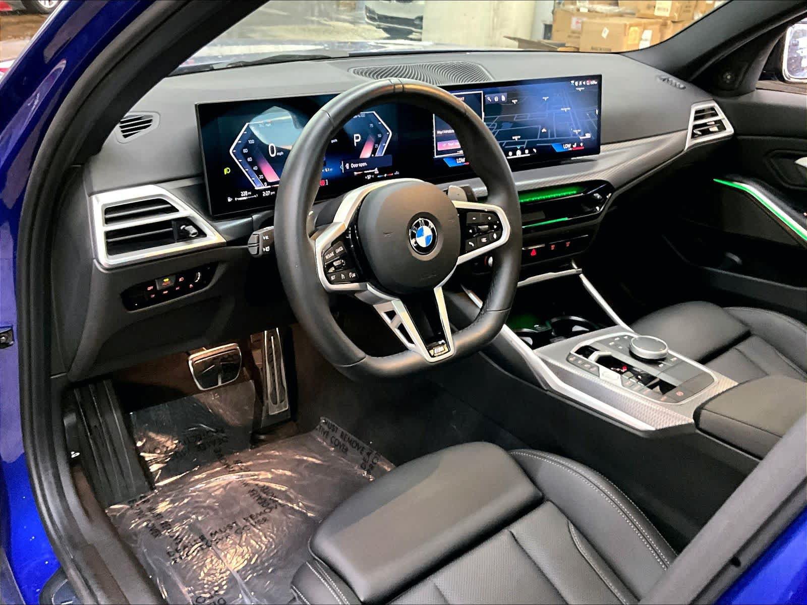 Used 2026 BMW 330i Sedan w/ M Sport Package RWD image 17