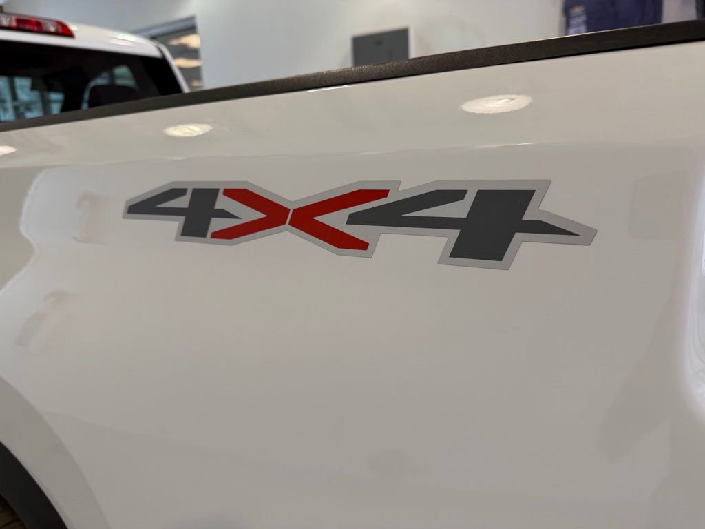 Used 2022 Chevrolet Silverado 3500 LT w/ Convenience Package image 28