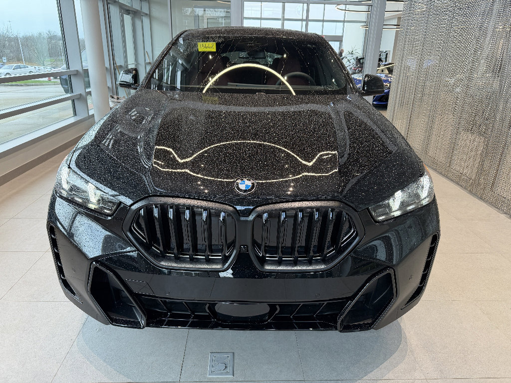 New 2026 BMW X6 xDrive40i image 2