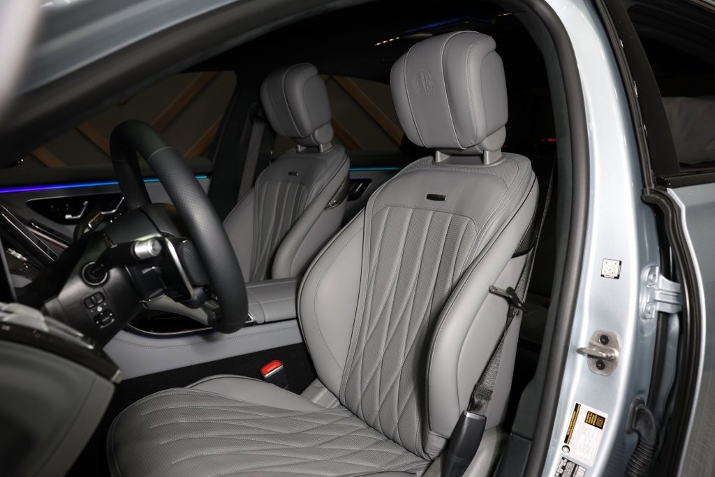 Used 2025 Mercedes-Benz S 63 AMG S image 6