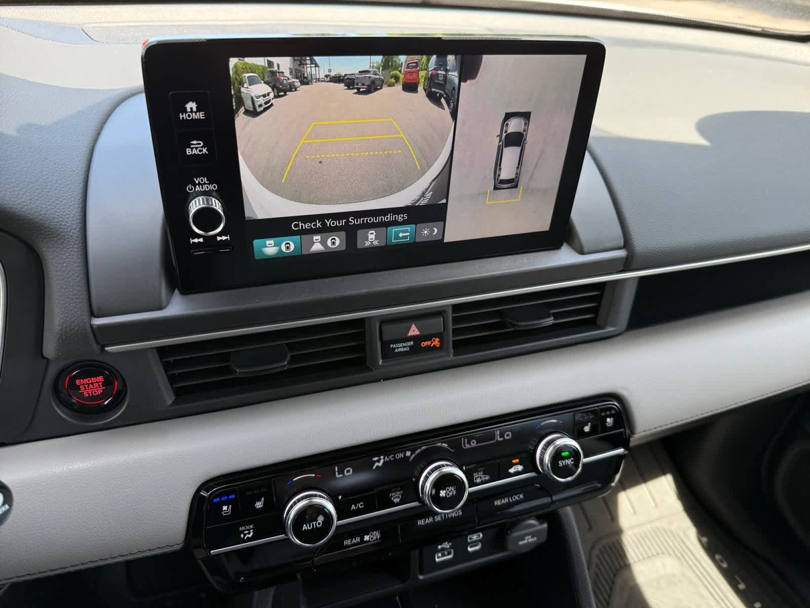 Used 2025 Honda Pilot Elite image 18