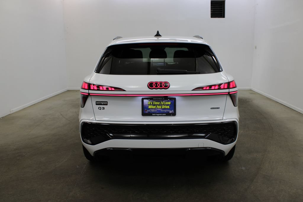 New 2026 Audi Q3 quattro 2.0T AWD/4WD image 4