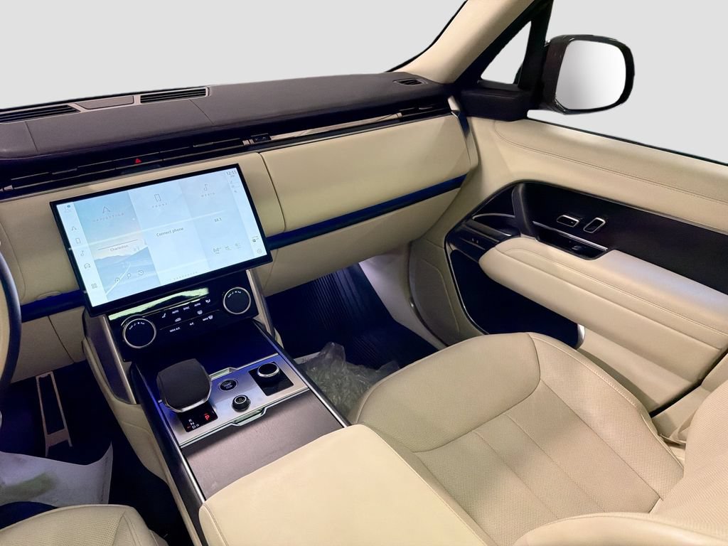 Certified 2023 Land Rover Range Rover Long Wheelbase SE AWD/4WD image 24