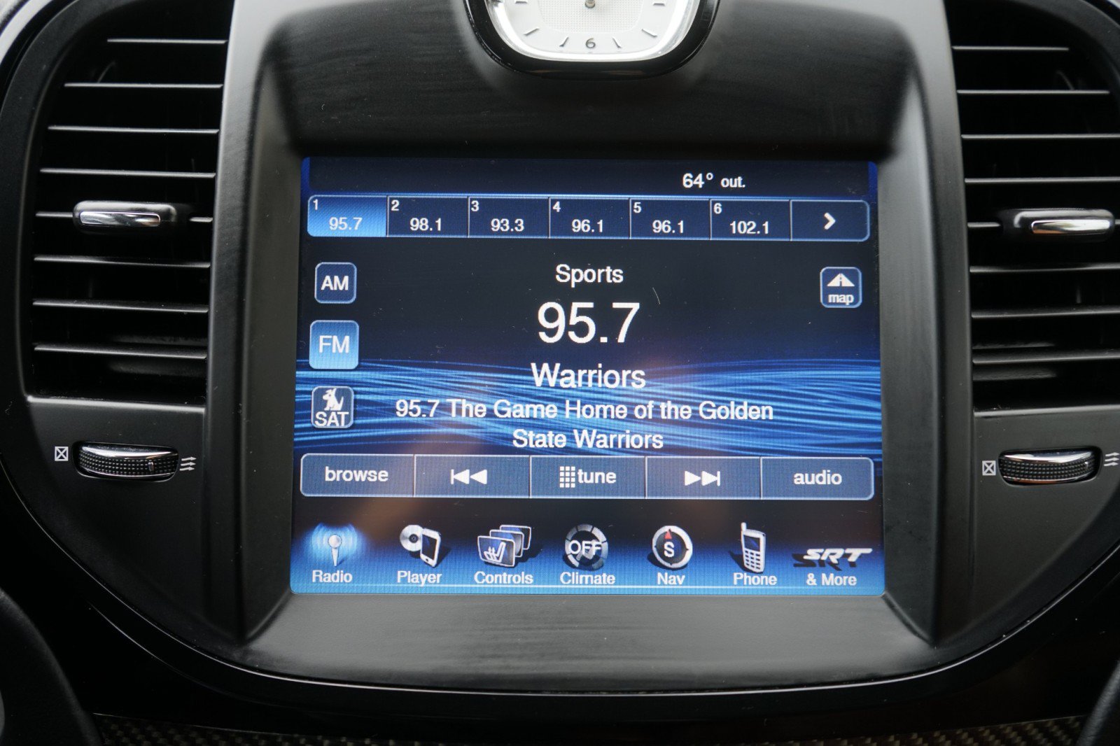 Used 2014 Chrysler 300 SRT8 w/ Leather Interior Group RWD image 26
