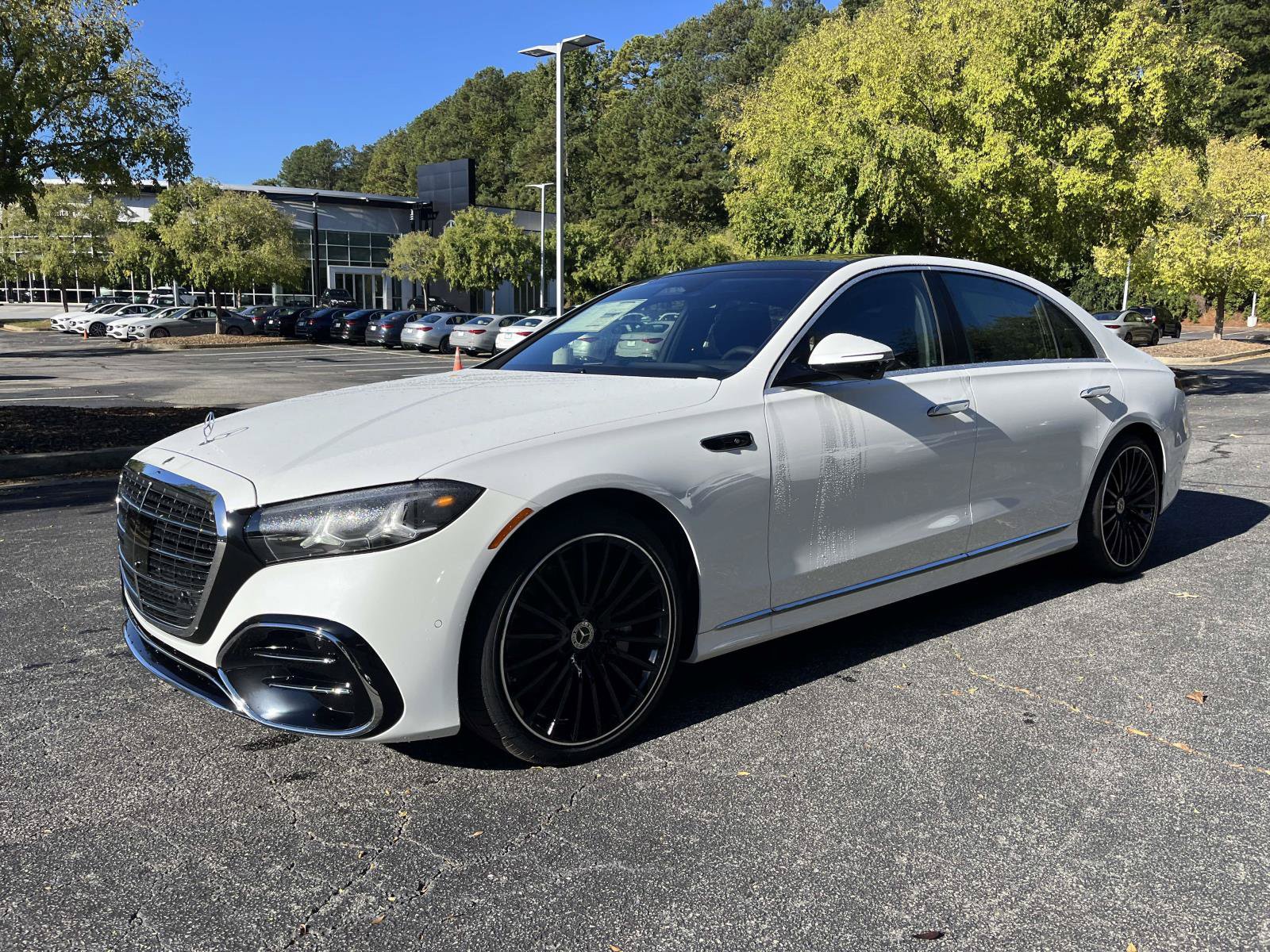 New 2027 Mercedes-Benz S 580 4MATIC Sedan image 3