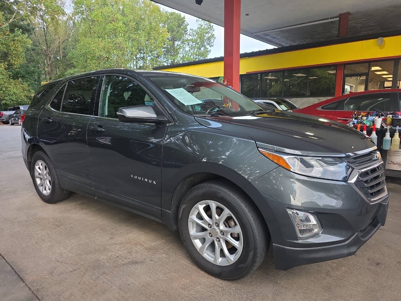 Used 2018 Chevrolet Equinox LT AWD/4WD image 4
