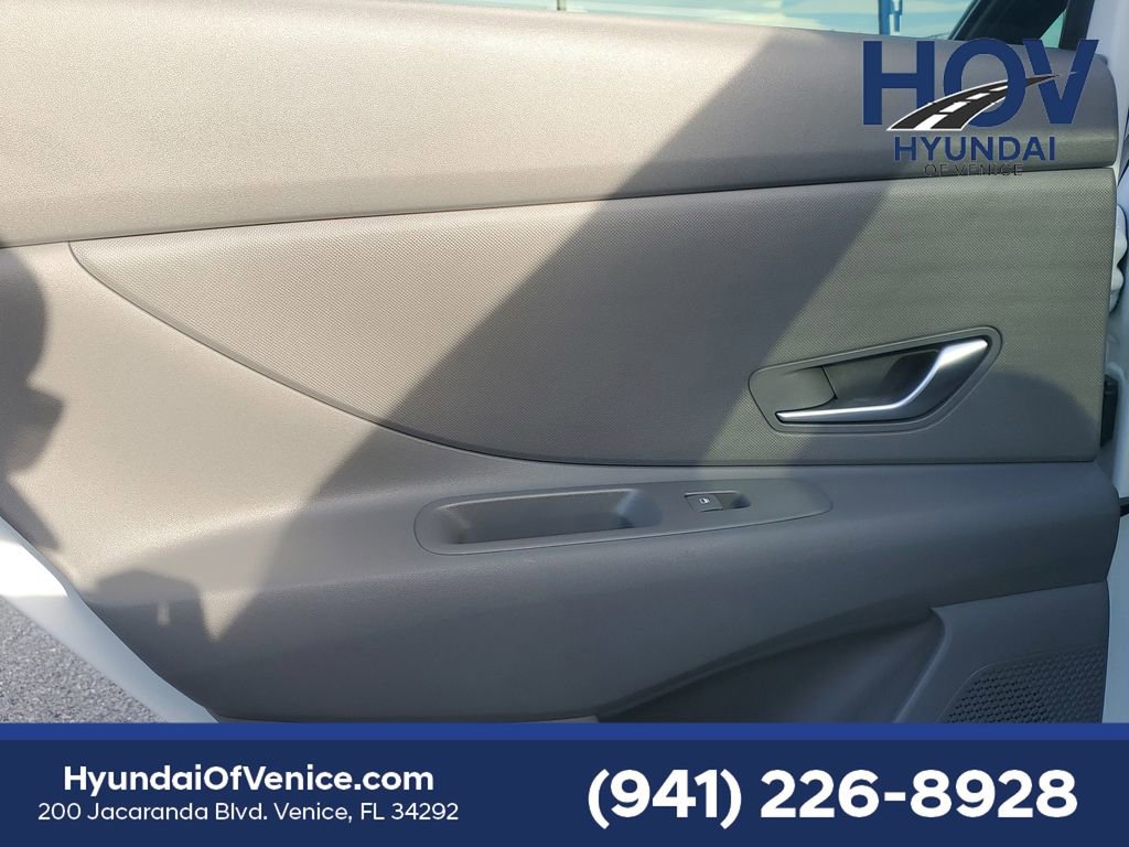 Certified 2022 Hyundai Elantra SEL image 15