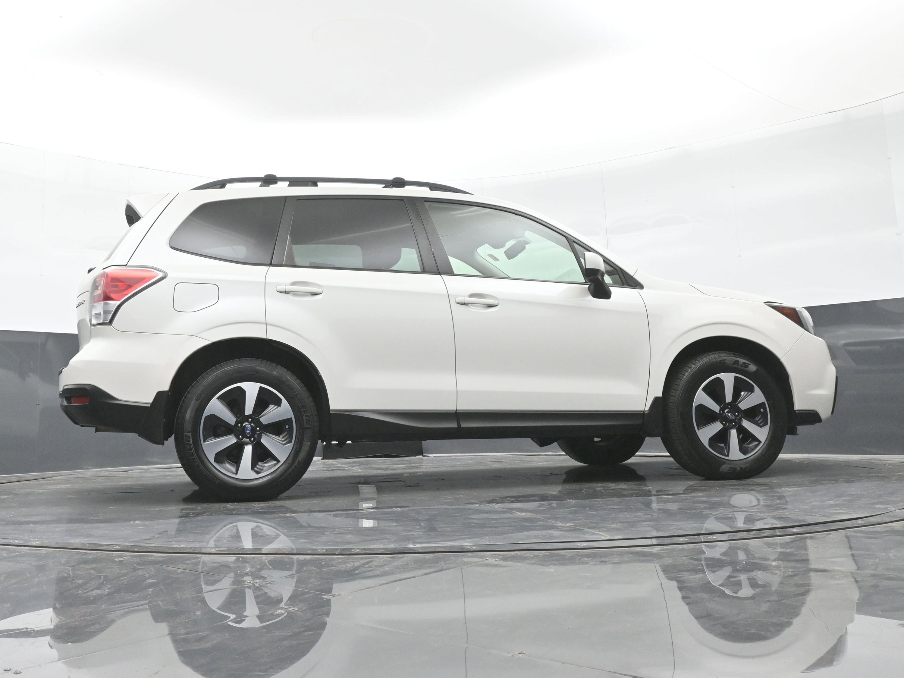 Used 2018 Subaru Forester 2.5i Premium image 43