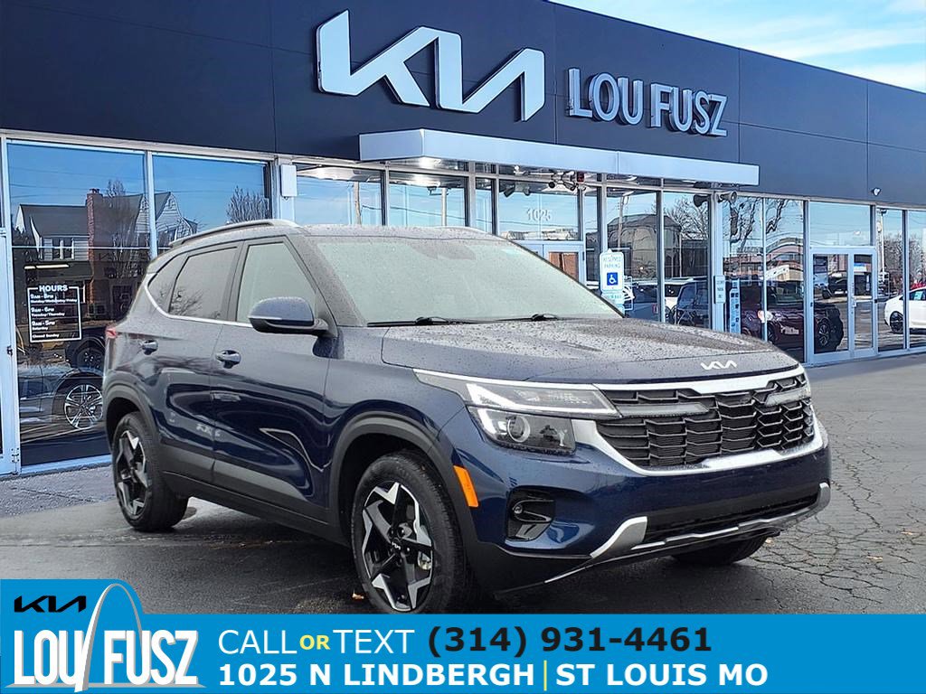 Used 2025 Kia Seltos EX