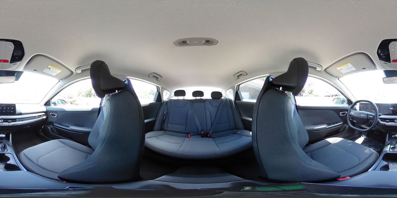 Used 2025 Kia K4 FWD image 39