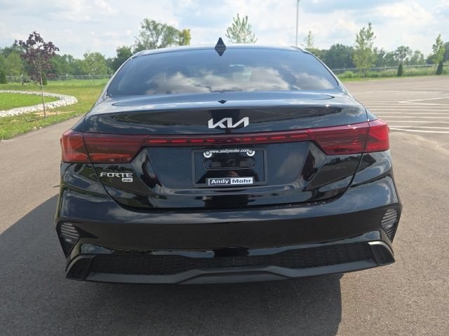 Used 2024 Kia Forte LX FWD image 10
