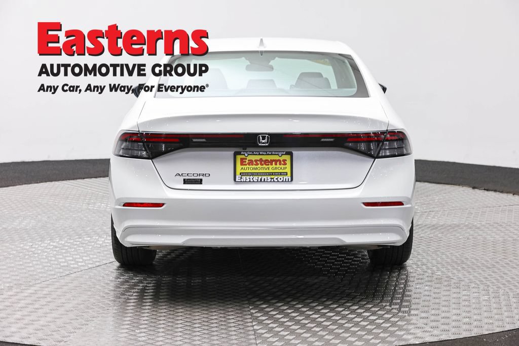 Used 2024 Honda Accord EX image 6
