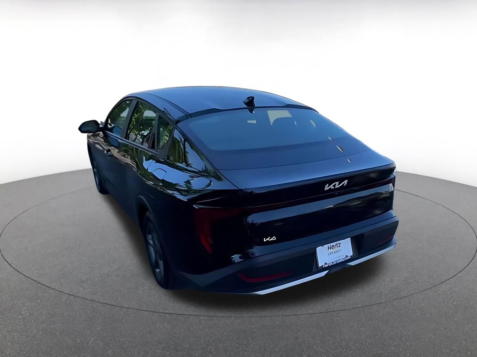 Used 2025 Kia K4 LXS image 16