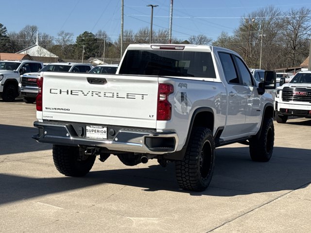 Used 2020 Chevrolet Silverado 2500 LT w/ Convenience Package image 3