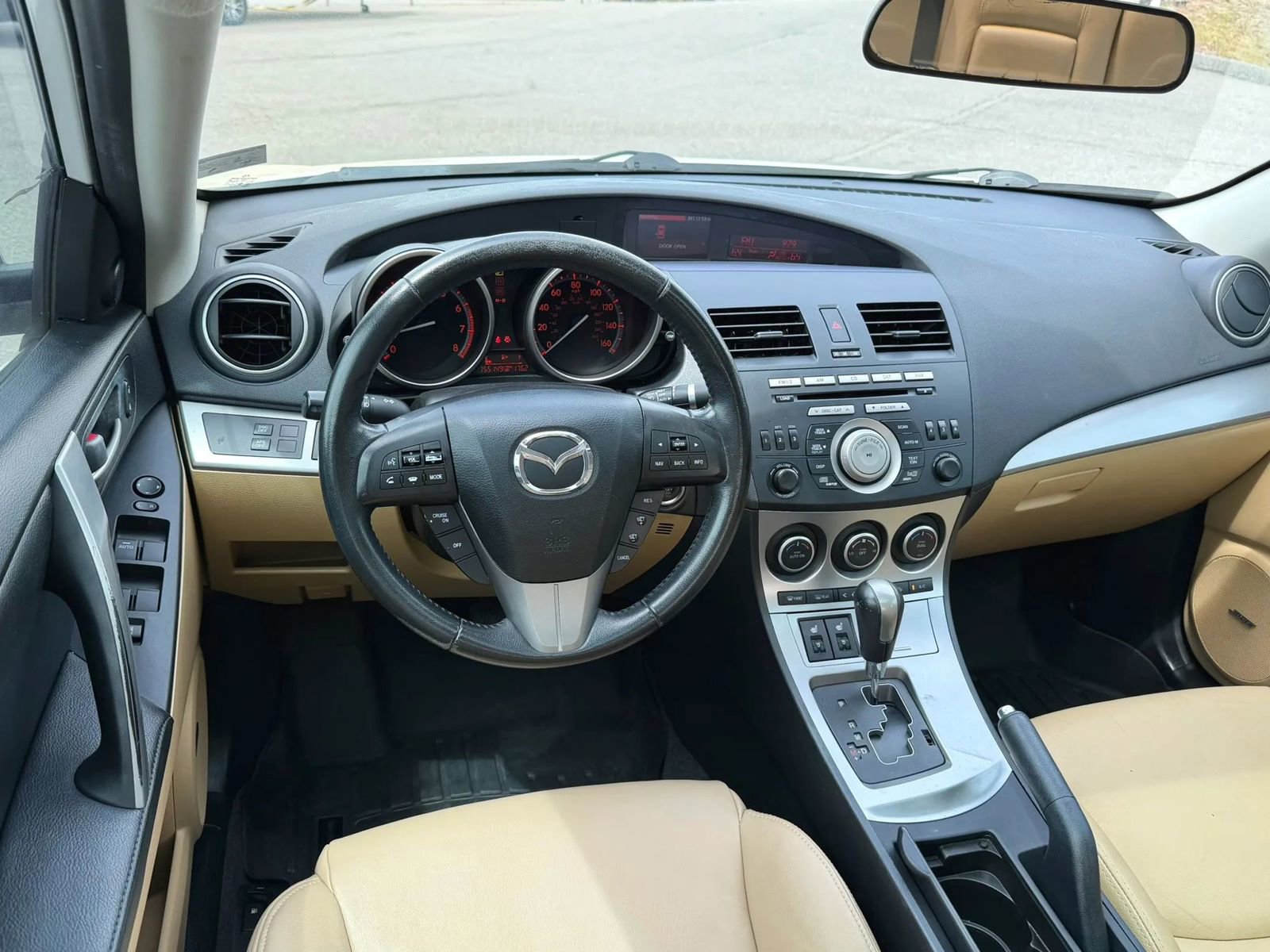 Used 2010 MAZDA MAZDA3 s Grand Touring FWD image 13