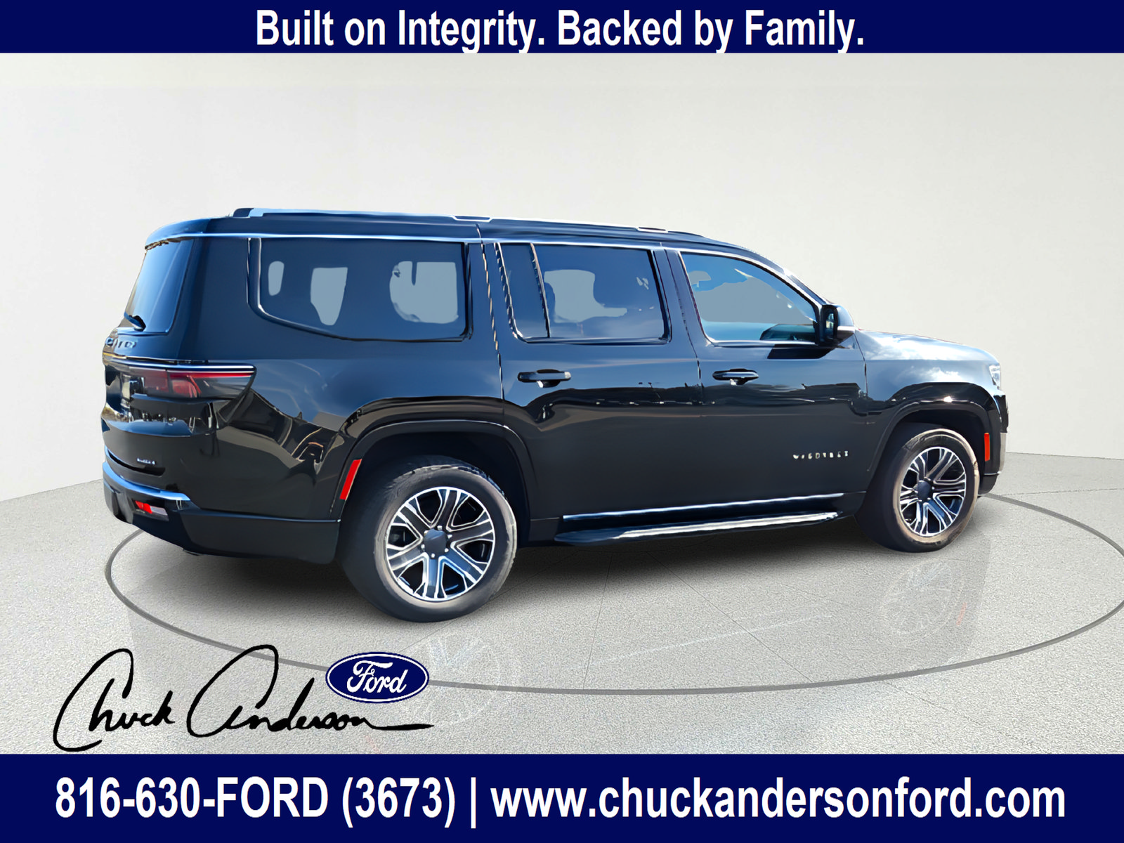 Used 2023 Jeep Wagoneer Series II AWD/4WD image 8