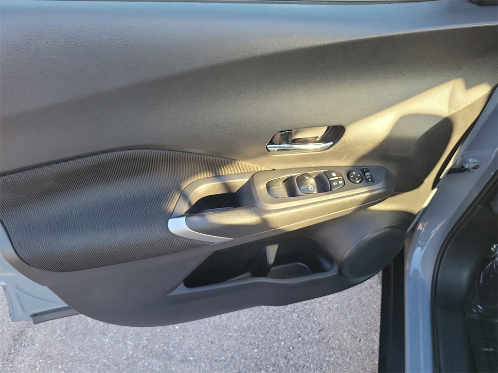 Certified 2022 Nissan Kicks SV image 15