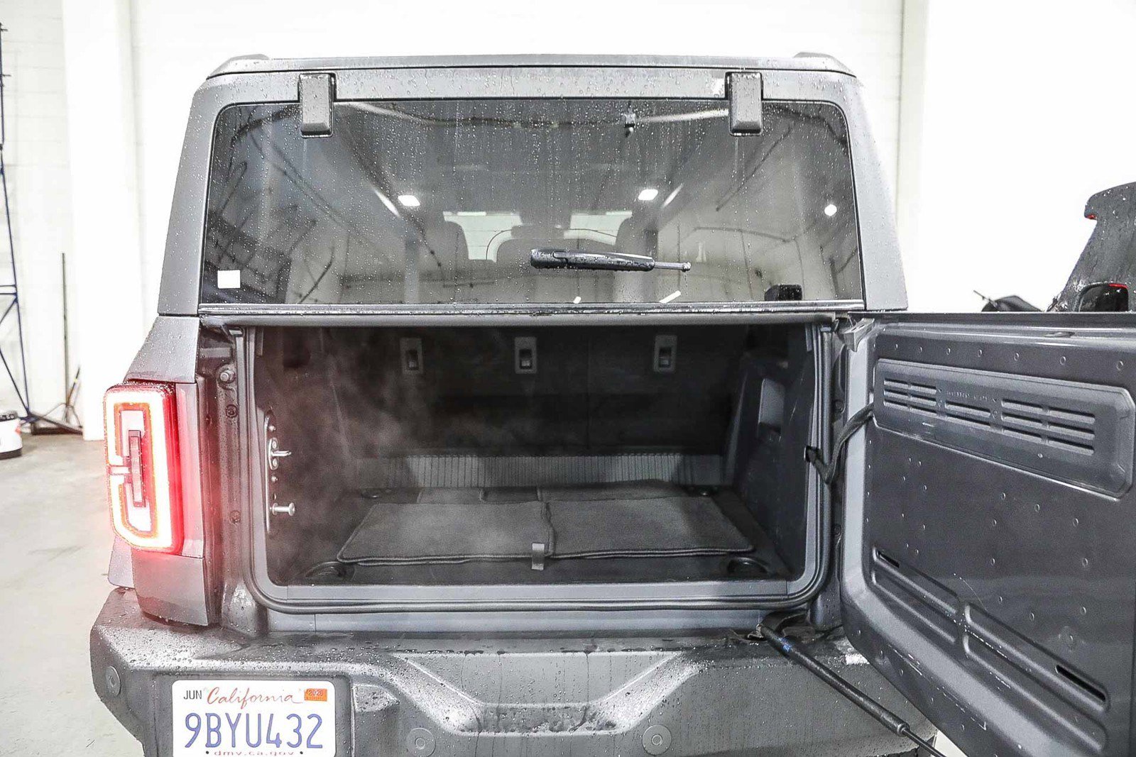 Used 2022 Ford Bronco Outer Banks image 25