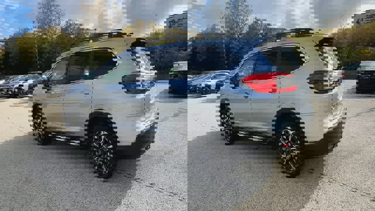 Certified 2025 Subaru Ascent Limited image 6