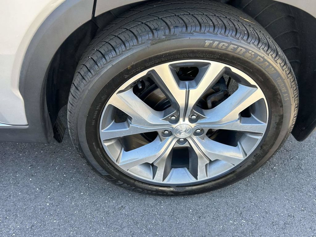 Used 2021 Hyundai Palisade SEL w/ Premium Package FWD image 9