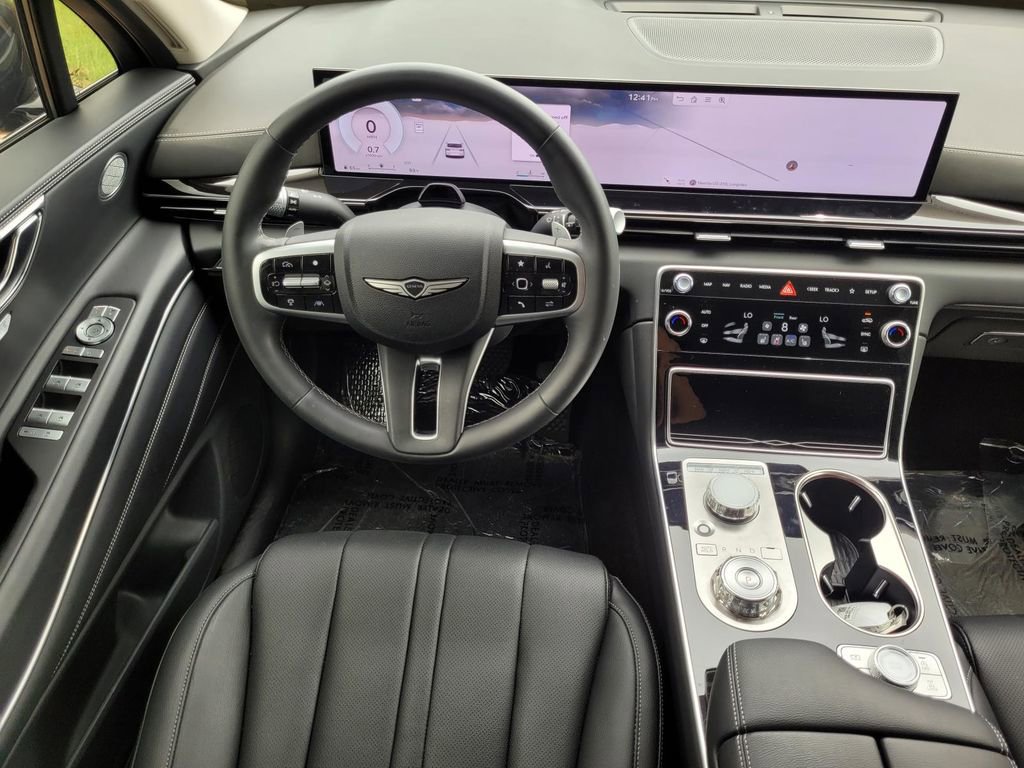 Used 2025 Genesis GV80 2.5T Standard image 15