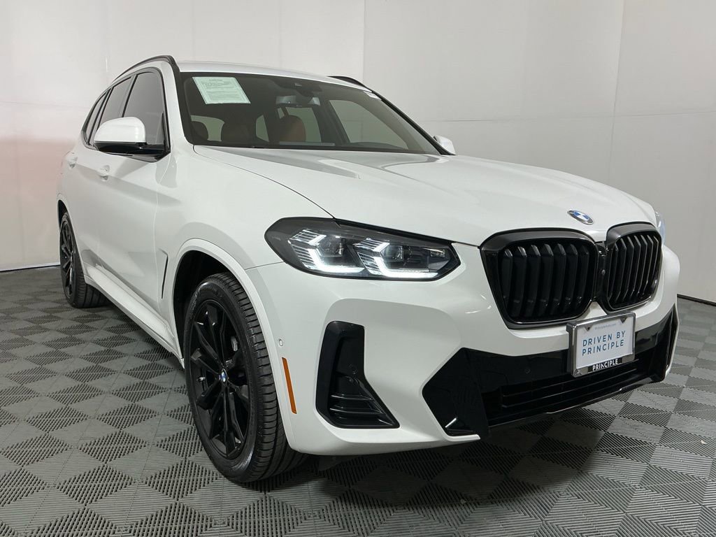 Certified 2023 BMW X3 xDrive30i w/ M Sport Package image 4
