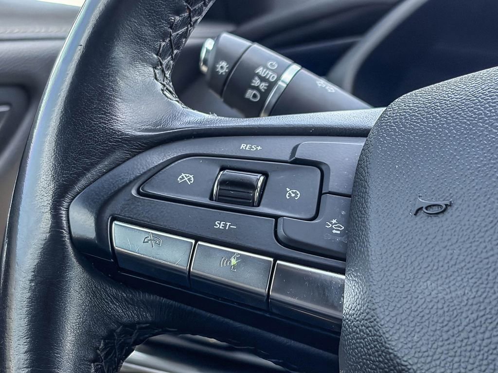 Used 2020 Cadillac XT4 Premium Luxury image 21