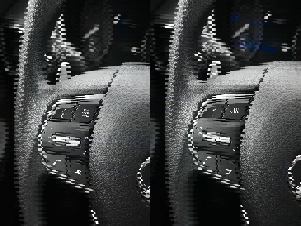 Certified 2021 Hyundai Santa Fe SEL image 19