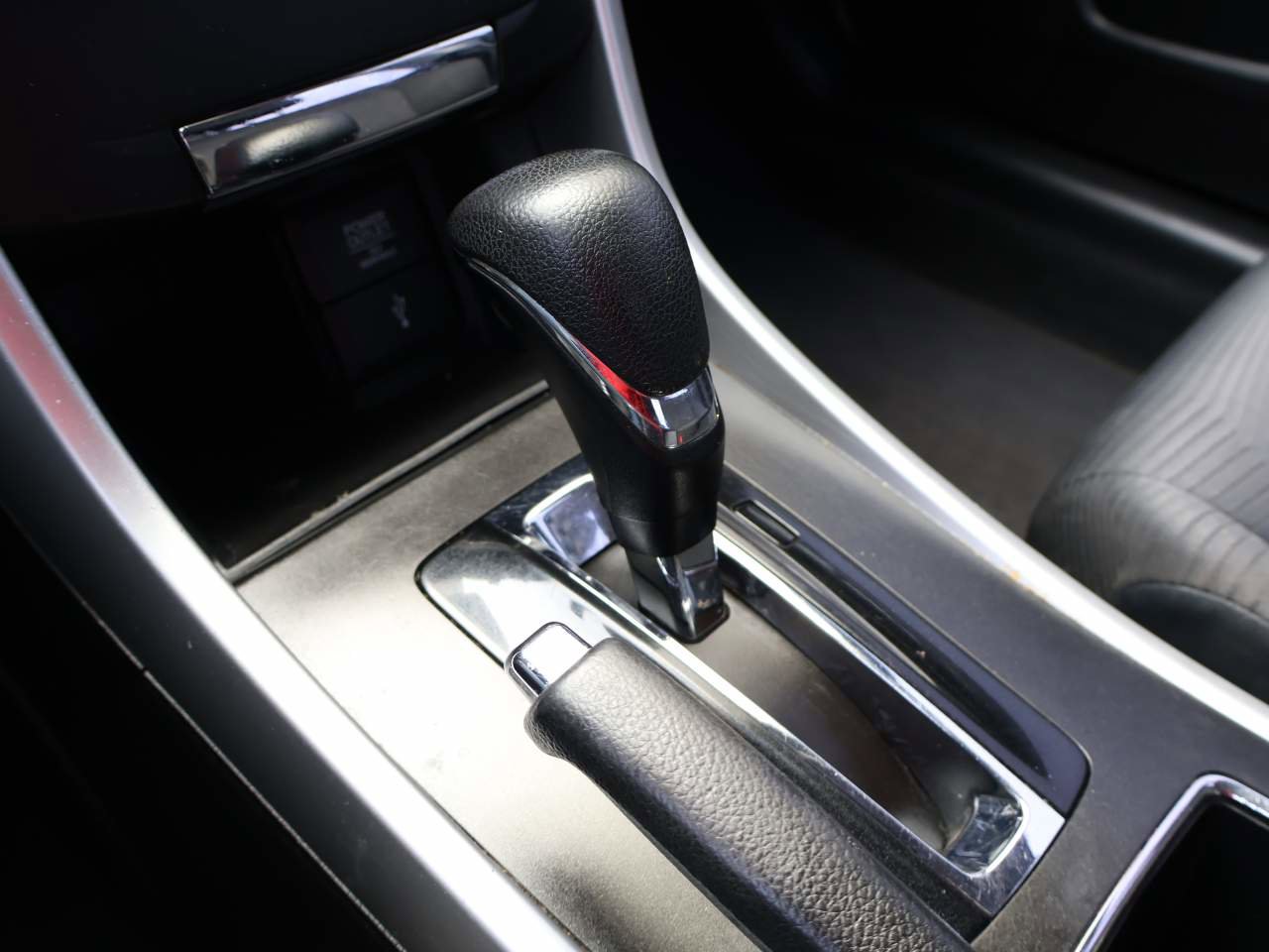 Used 2015 Honda Accord LX image 15