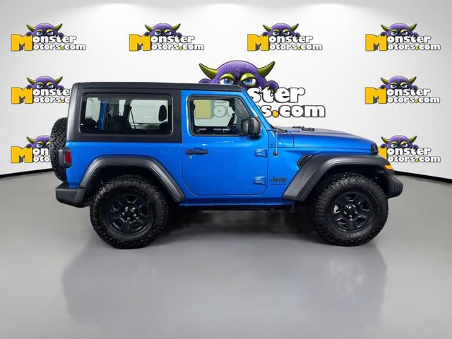 Used 2023 Jeep Wrangler Sport image 4