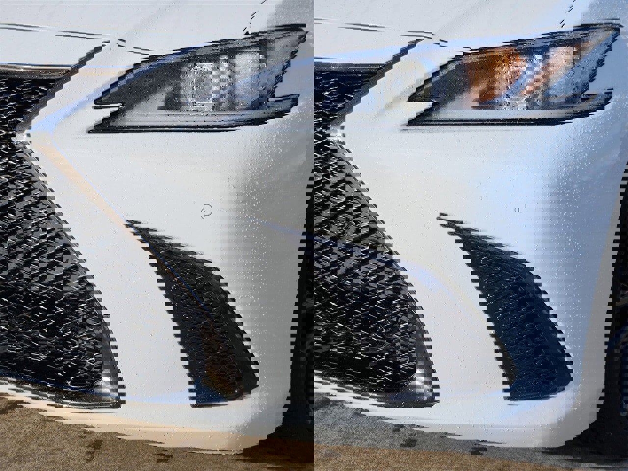 Used 2022 Lexus ES 350 F Sport image 9