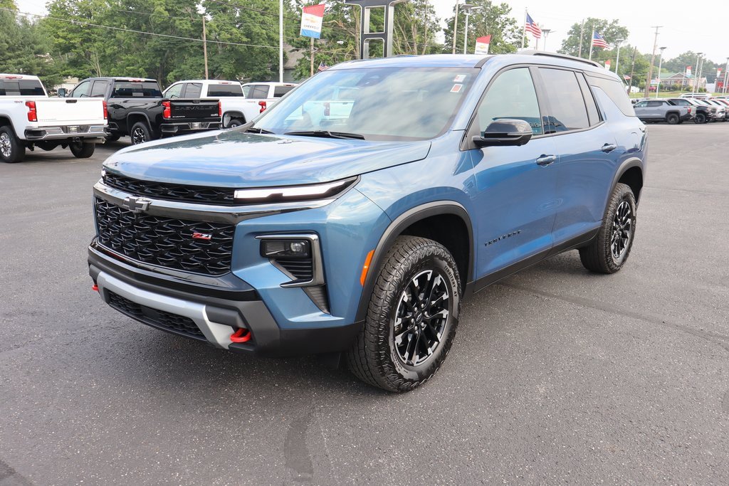 Used 2024 Chevrolet Traverse Z71 image 32