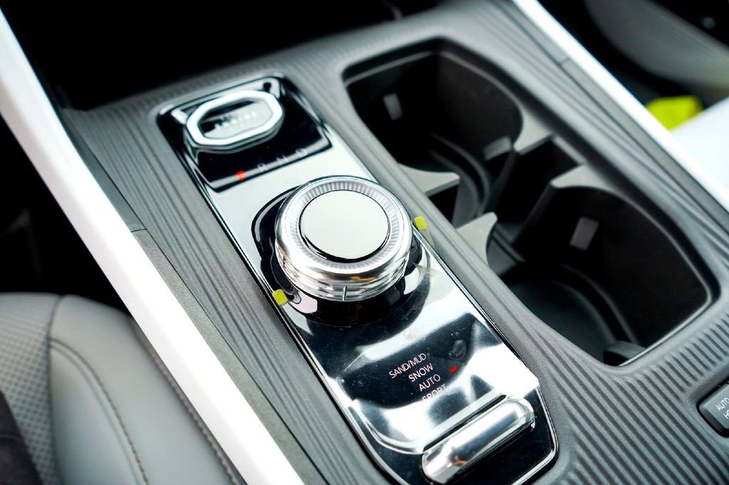 New 2026 Jeep Cherokee Limited AWD/4WD image 16
