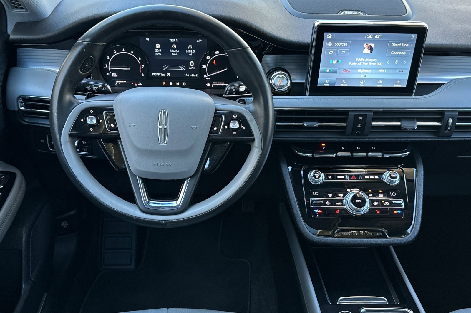 Used 2020 Lincoln Corsair Reserve image 13