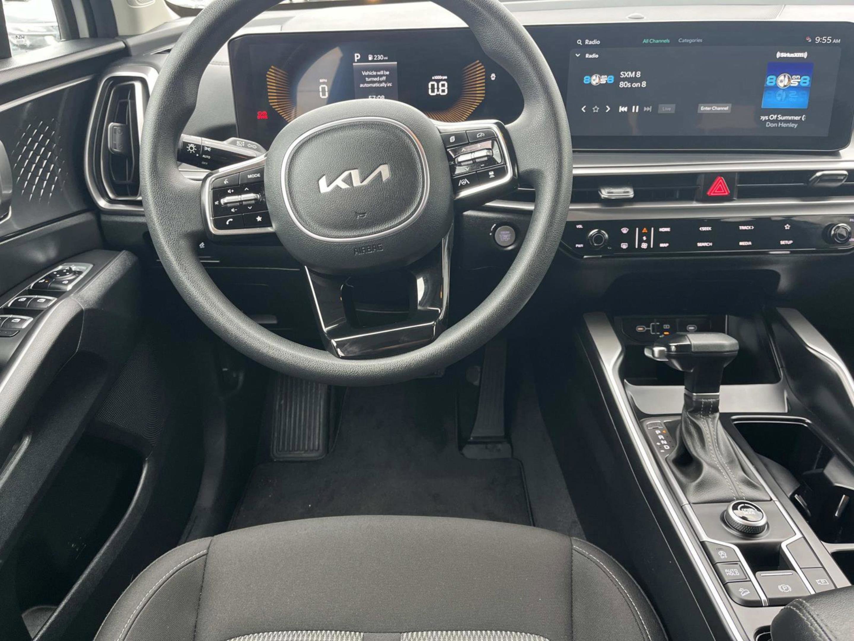 Used 2025 Kia Sorento LX FWD image 9