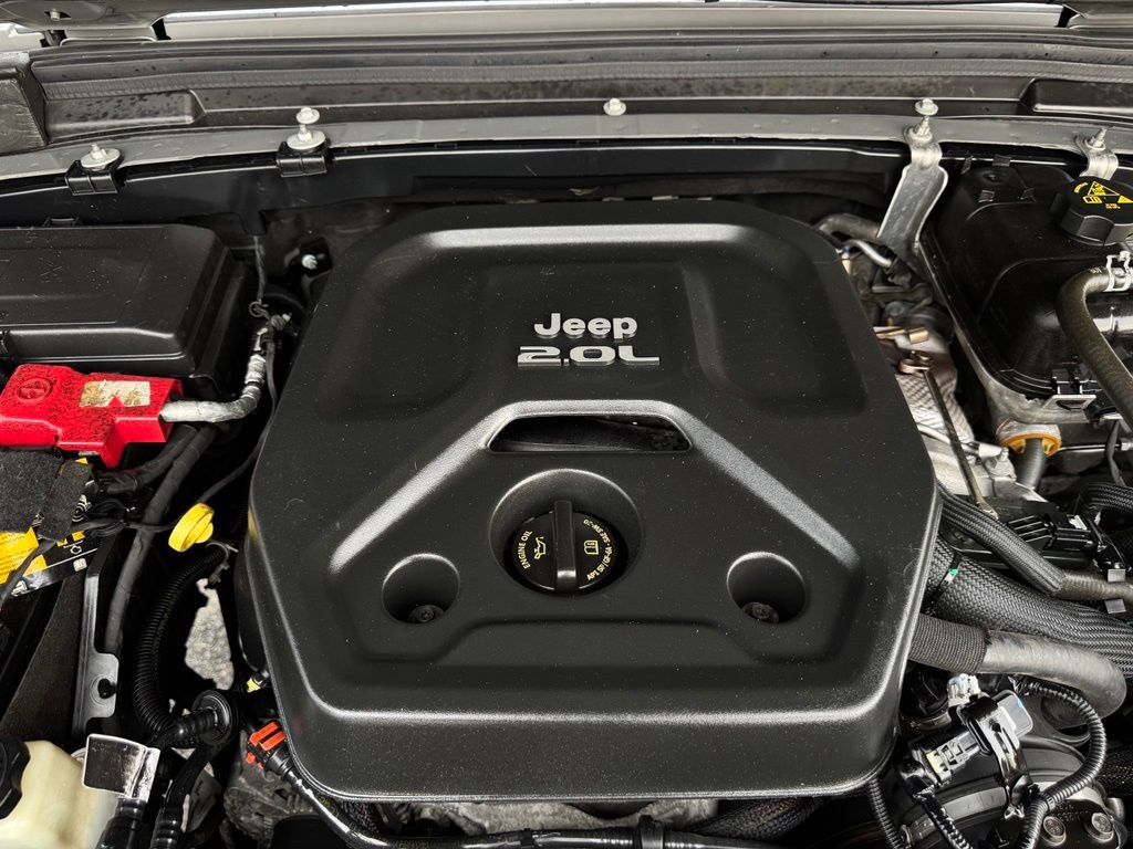 Used 2021 Jeep Wrangler Unlimited Sahara AWD/4WD image 55
