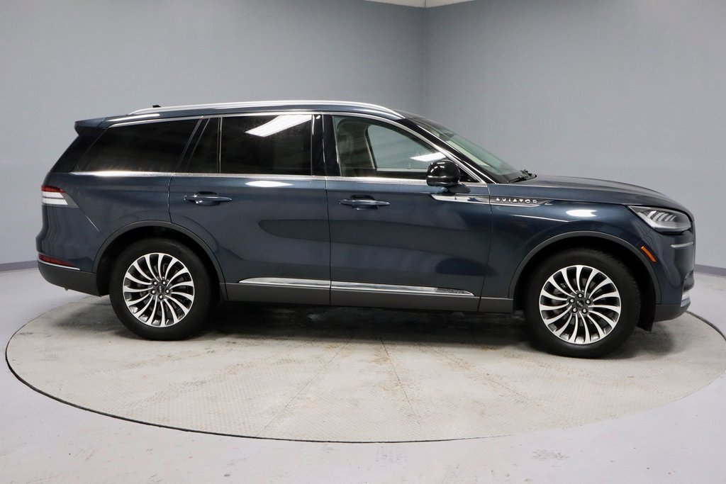 Used 2021 Lincoln Aviator Reserve w/ Elements Package Plus image 14