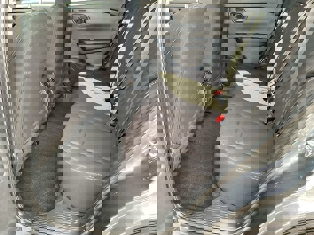 Used 2024 Nissan Rogue S AWD/4WD image 16