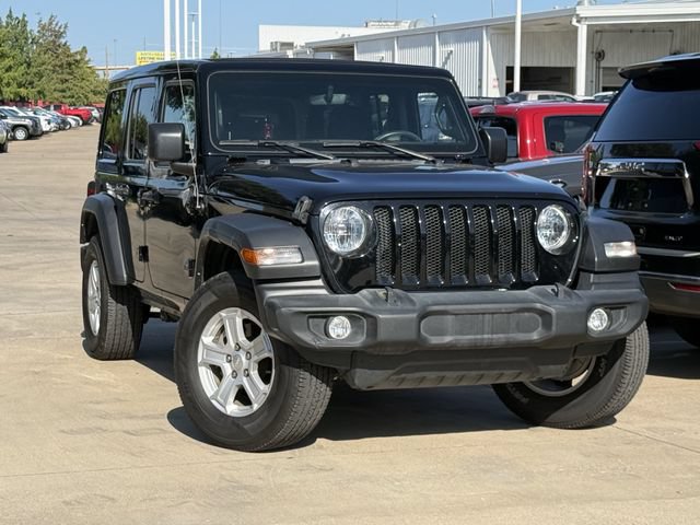 Used 2022 Jeep Wrangler Unlimited Sport w/ Sun And Sound Package AWD/4WD image 2