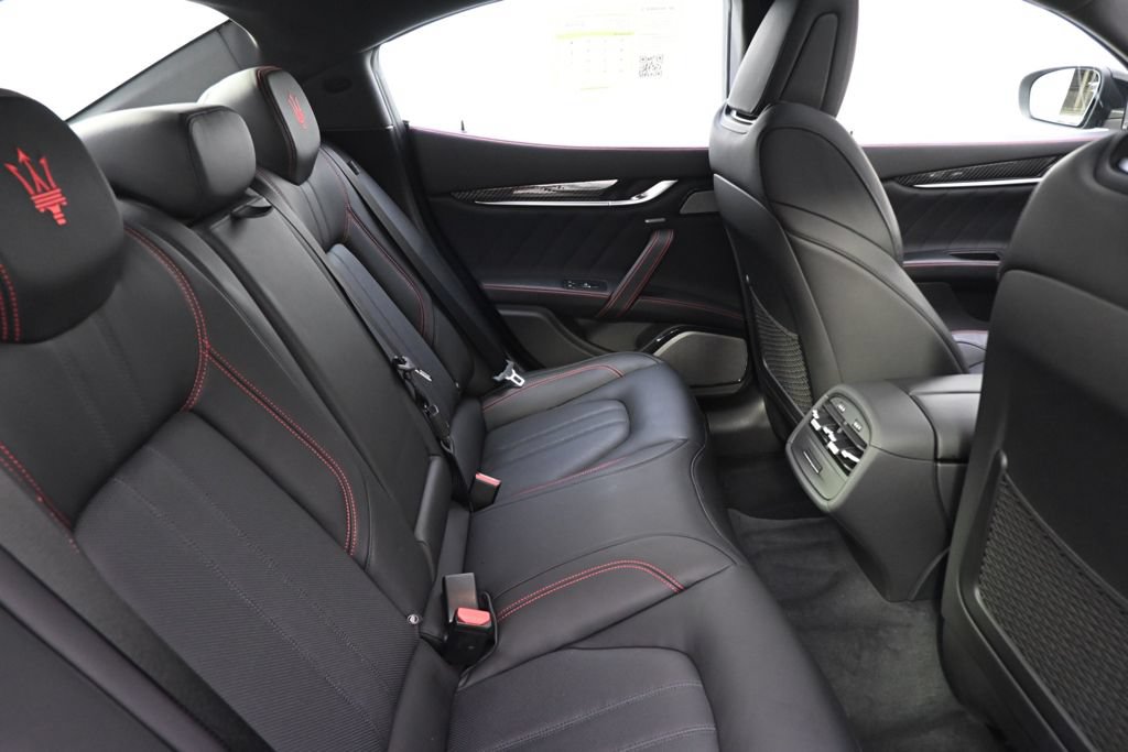 Used 2020 Maserati Ghibli S GranSport Q4 AWD/4WD image 18