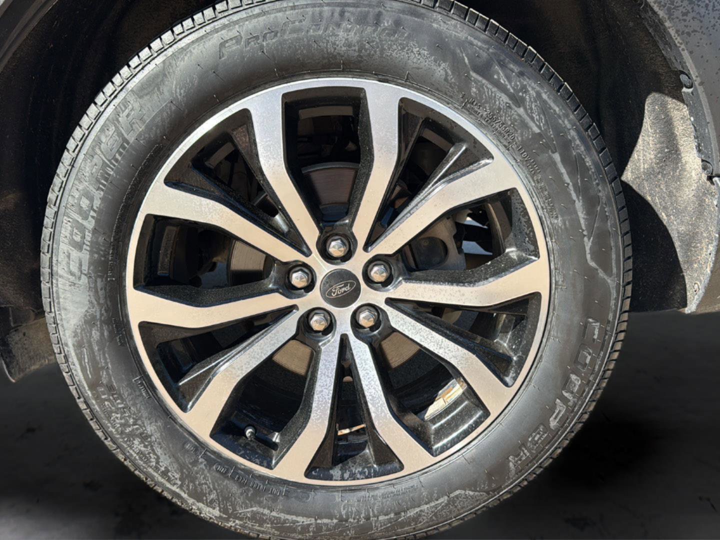 Used 2020 Ford Explorer ST AWD/4WD image 30