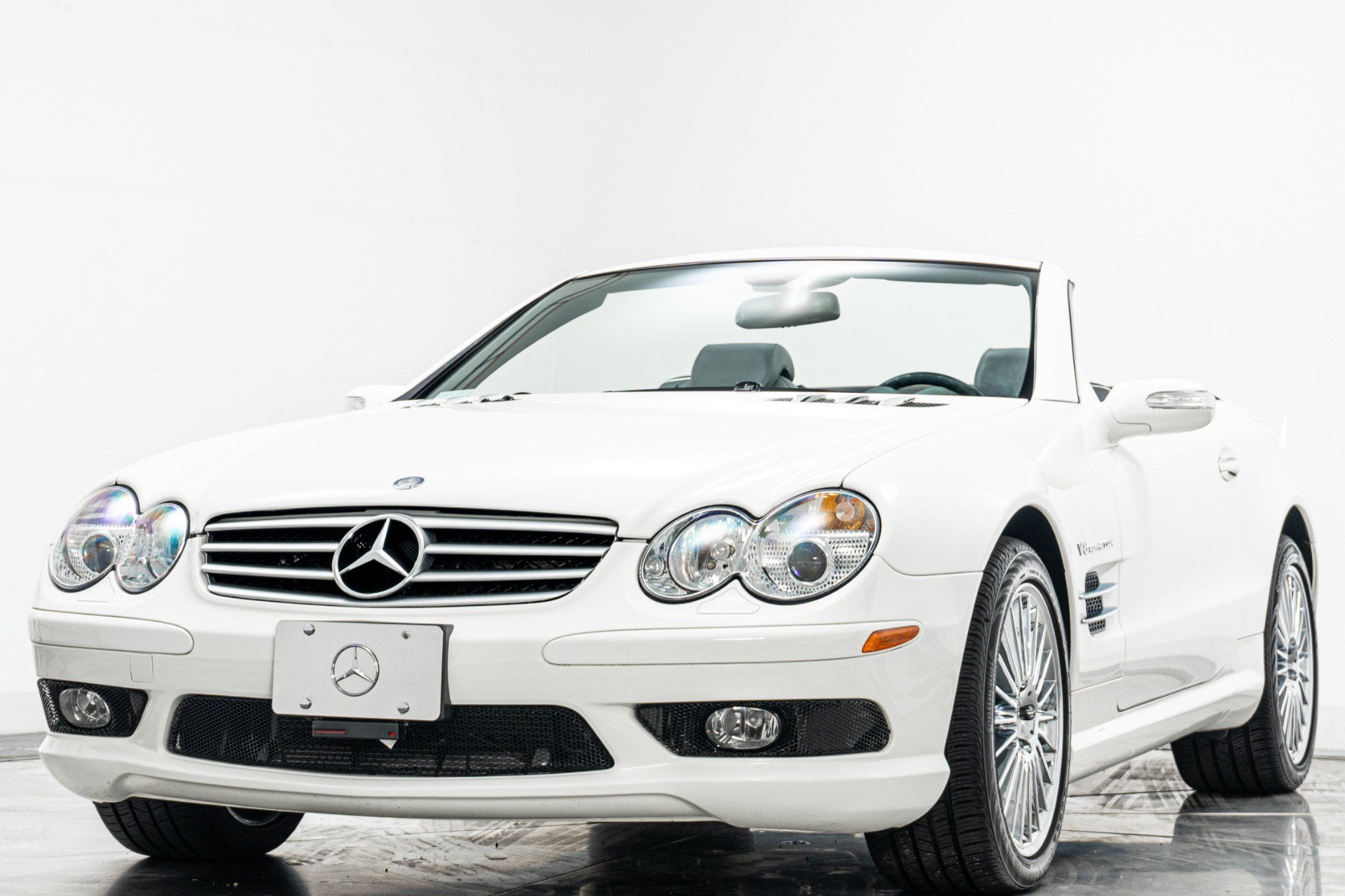 Used 2005 Mercedes-Benz SL 55 AMG image 5