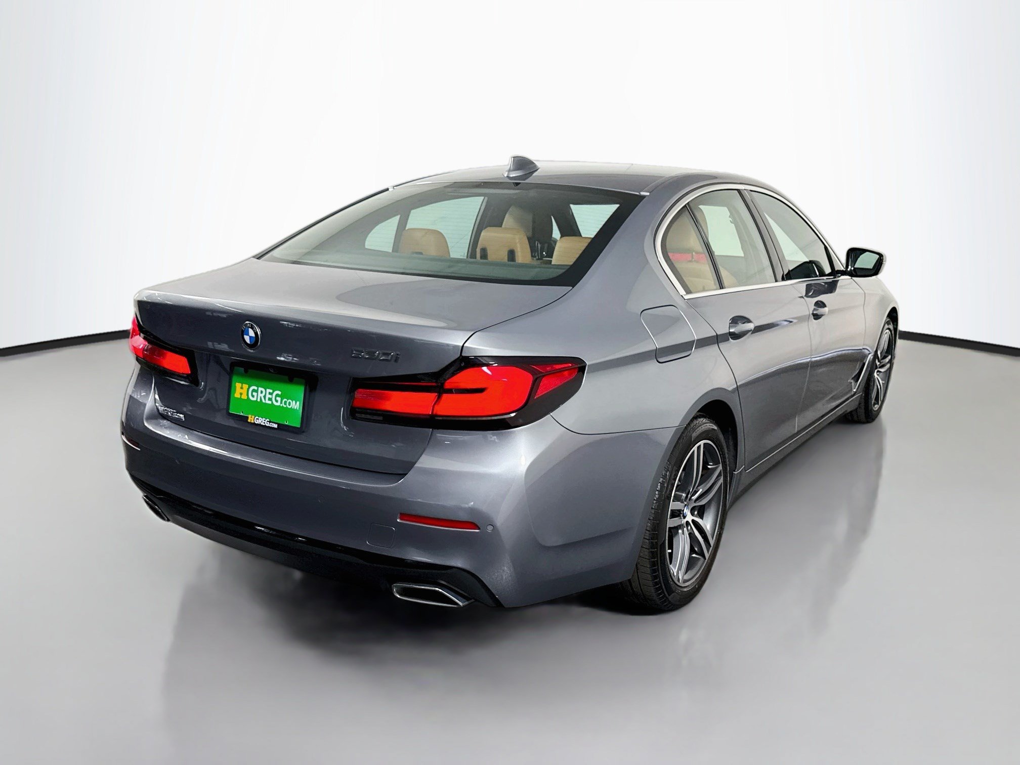 Used 2023 BMW 530i w/ Convenience Package RWD image 10