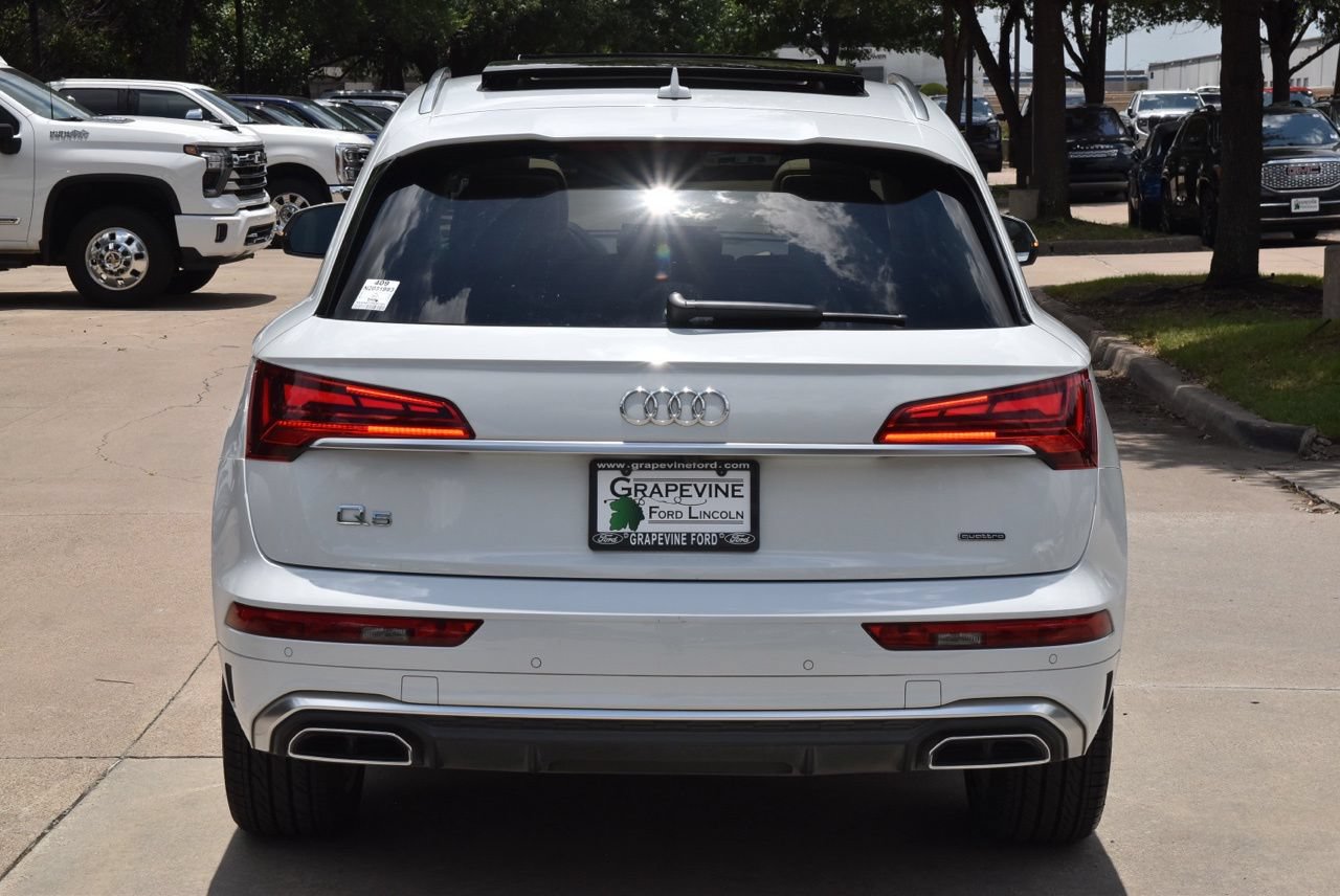 Used 2022 Audi Q5 2.0T Premium Plus w/ Premium Plus Package AWD/4WD image 9