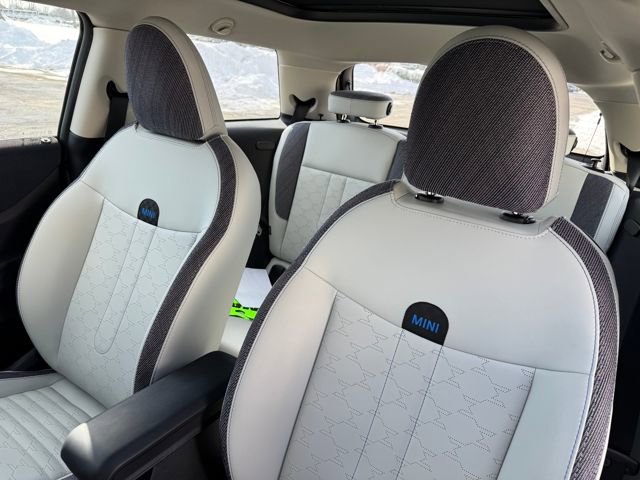 Certified 2025 MINI Cooper S FWD image 16